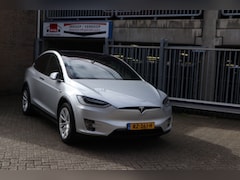 Tesla Model X - 75D Base