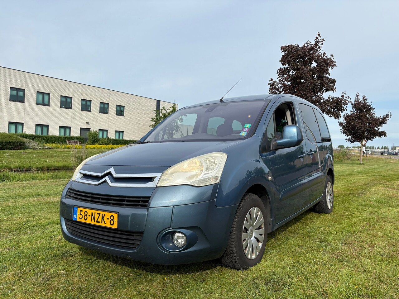 Citroën Berlingo - 2011 * 1.6 VTi 120 Multispace * TOP AUTO * APK * - AutoWereld.nl