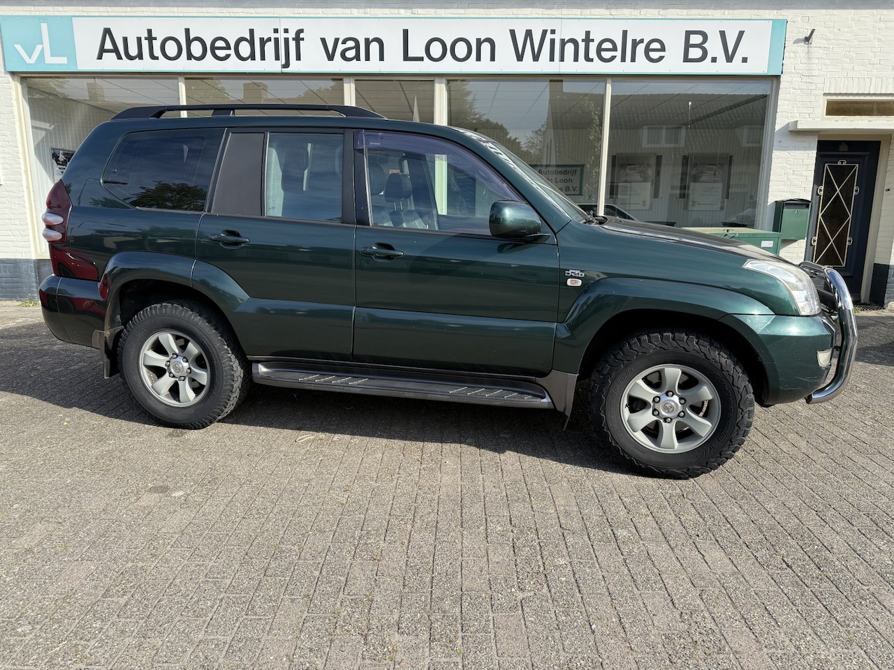 Toyota Land Cruiser - 3.0 D-4D SX Window Van Stoelverwarming, Trekhaak, Pushbar - AutoWereld.nl
