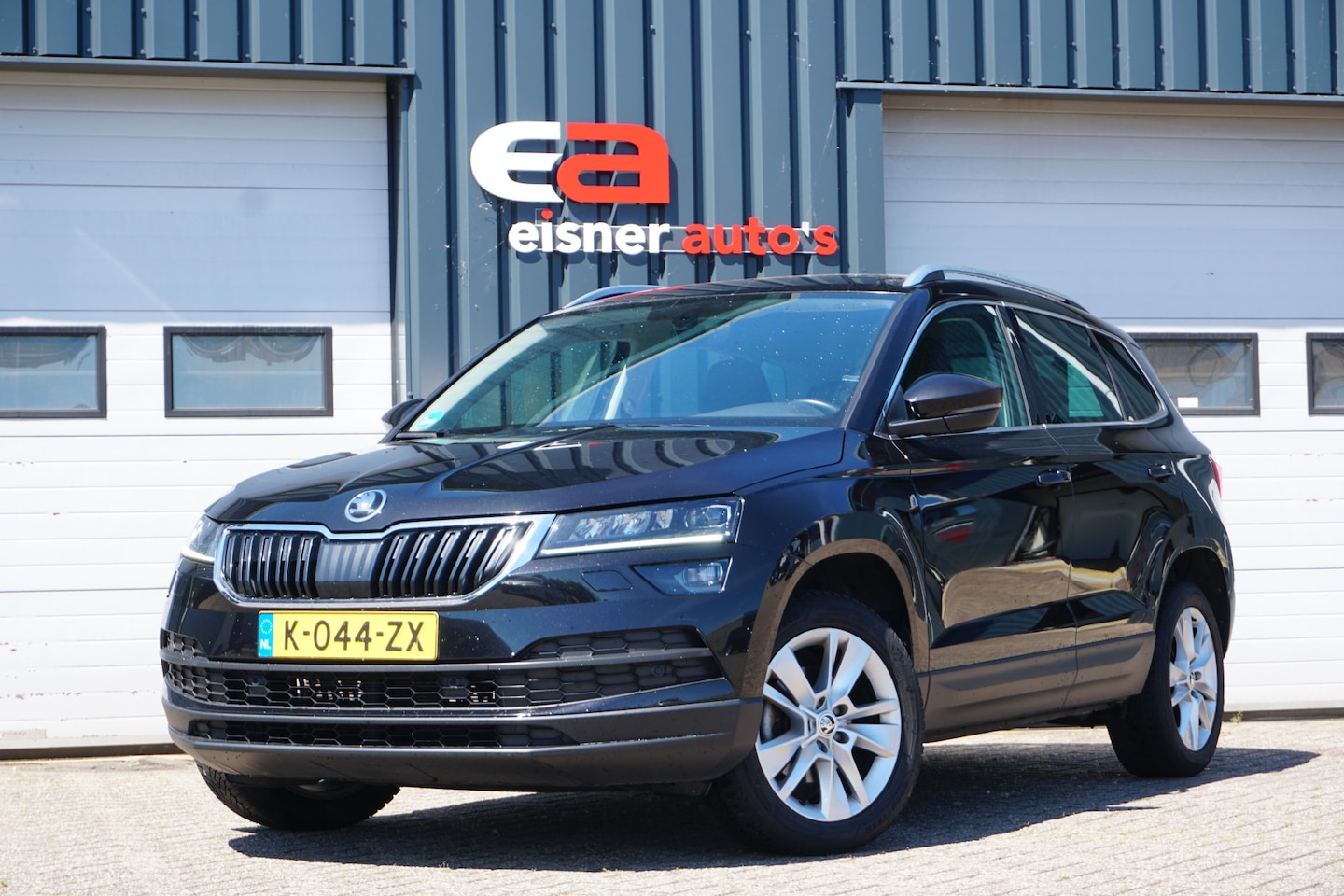 Skoda Karoq - 1.0 TSI Business Edition Plus | CAMERA | FULL LED | CARPLAY | ECC | - AutoWereld.nl