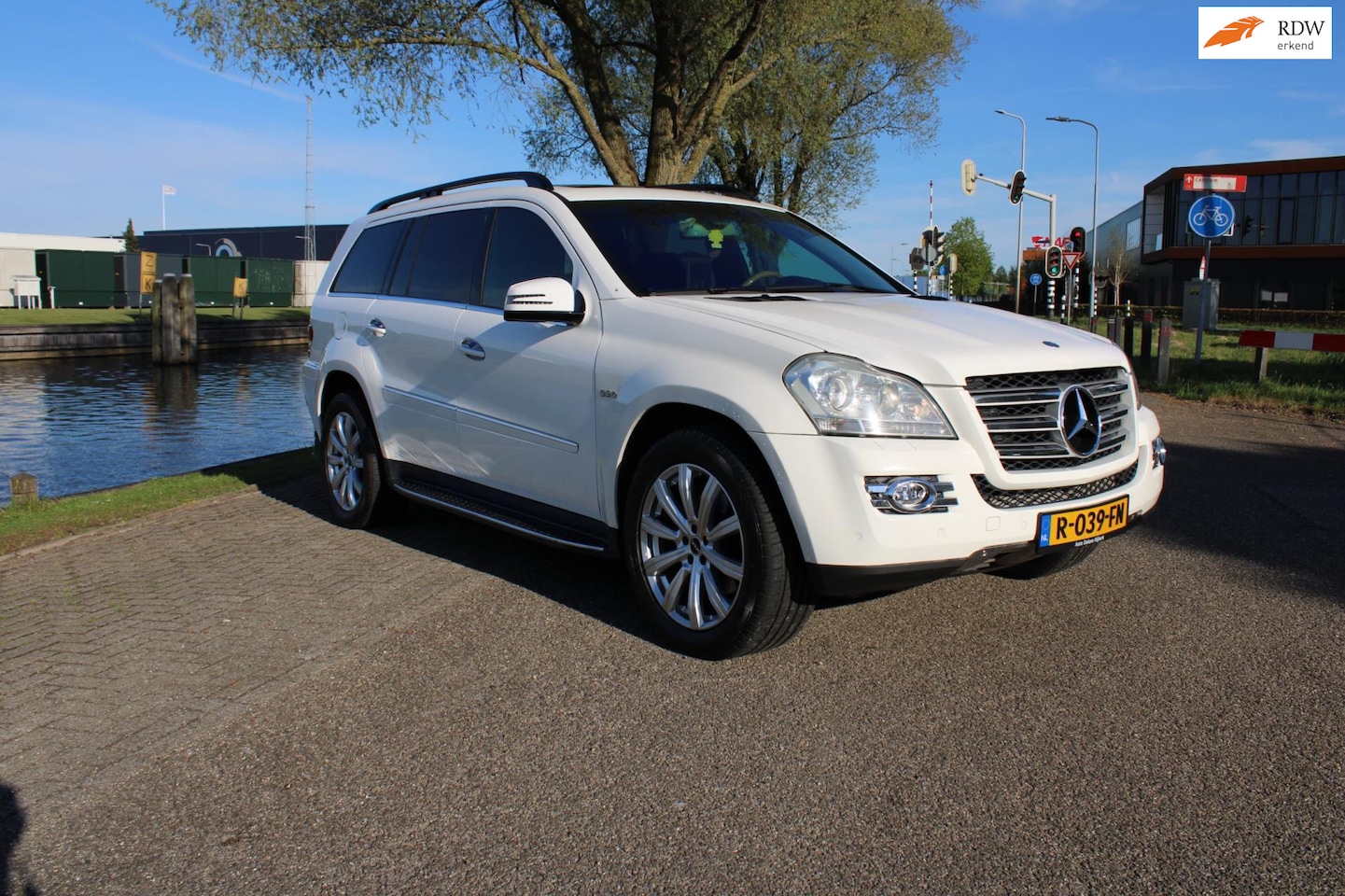Mercedes-Benz GL-klasse - 500 7Pers/LPG/Trekhaak/Bluetooth/Youngtimer/ - AutoWereld.nl
