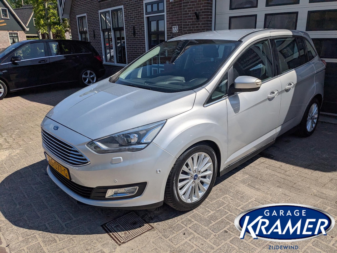 Ford Grand C-Max - 1.0 Titanium / NIEUWE MOTOR - AutoWereld.nl