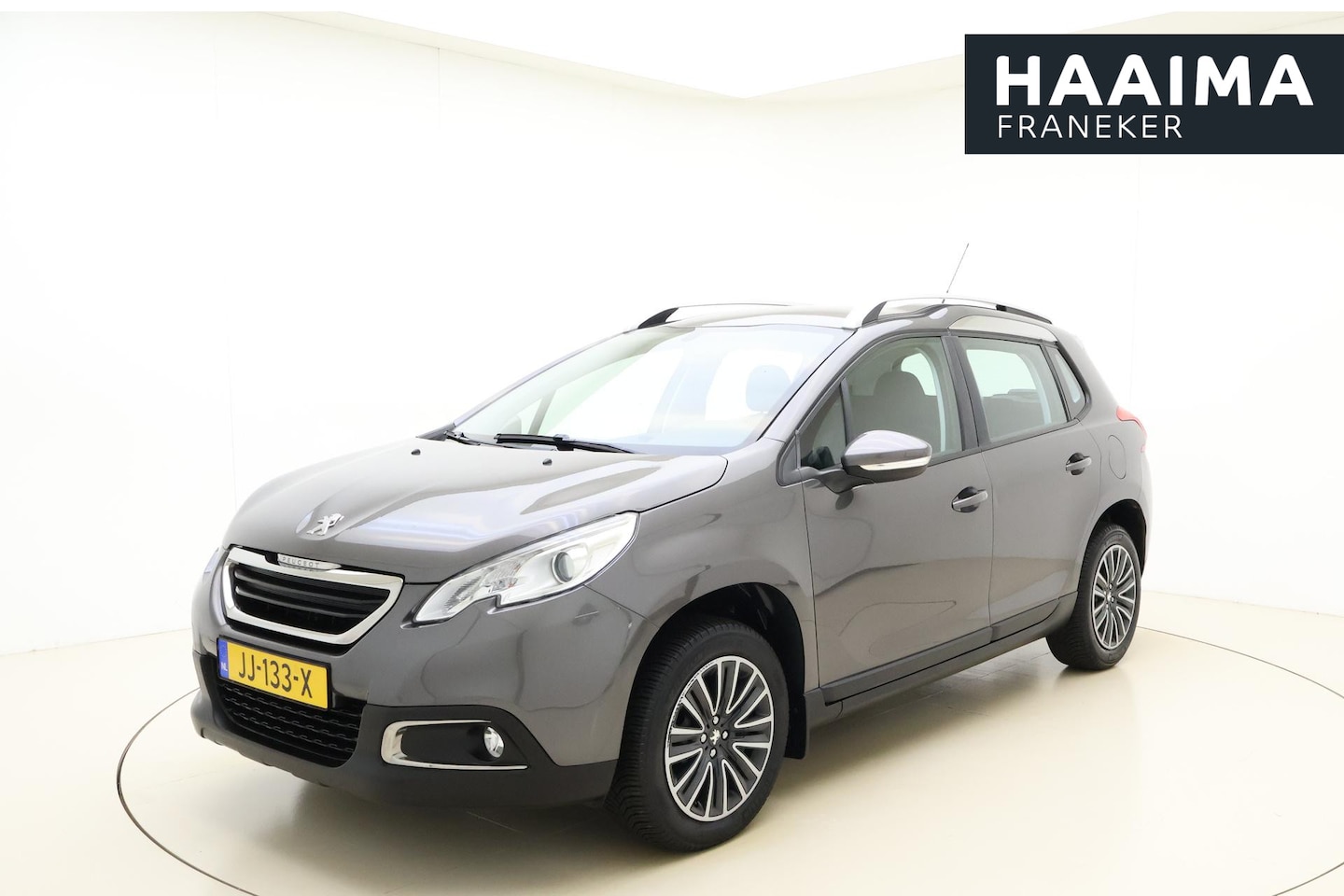 Peugeot 2008 - 1.2 PureTech Blue Lion 82pk | Airco | Navigatie | Cruise Control | Trekhaak | Parkeersenso - AutoWereld.nl