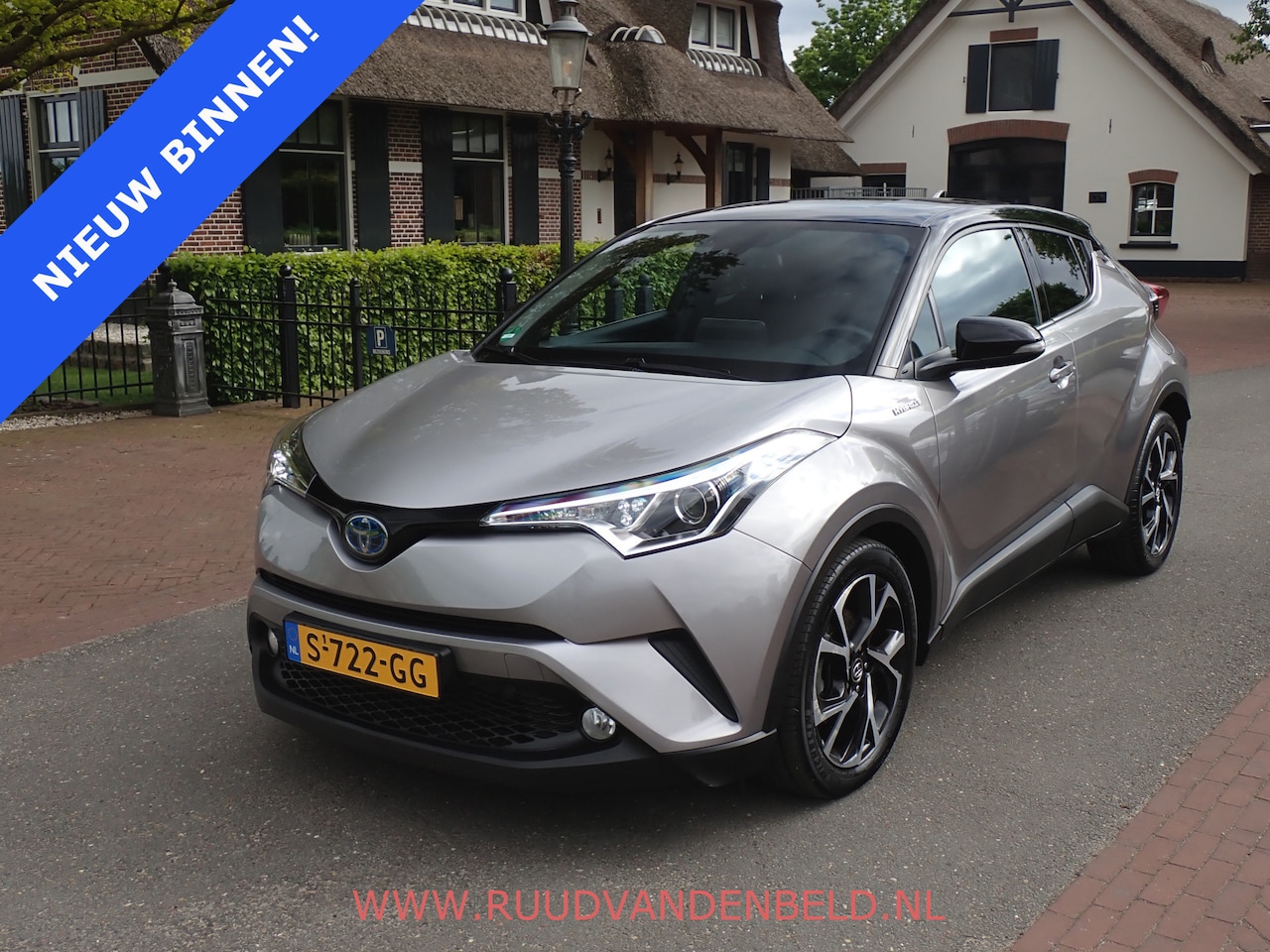 Toyota C-HR - 1.8 Hybrid Dynamic Sport BI-TONE ACC/CAMERA - AutoWereld.nl