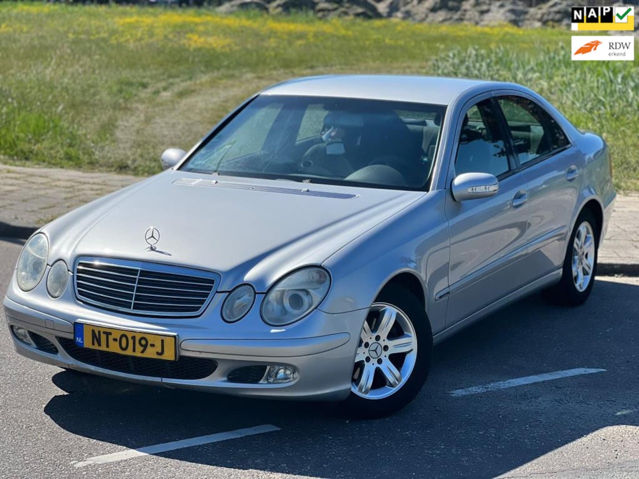 Mercedes-Benz E-klasse - 200 K. Classic |AUTOMAAT|AIRCO|LM VELGEN - AutoWereld.nl