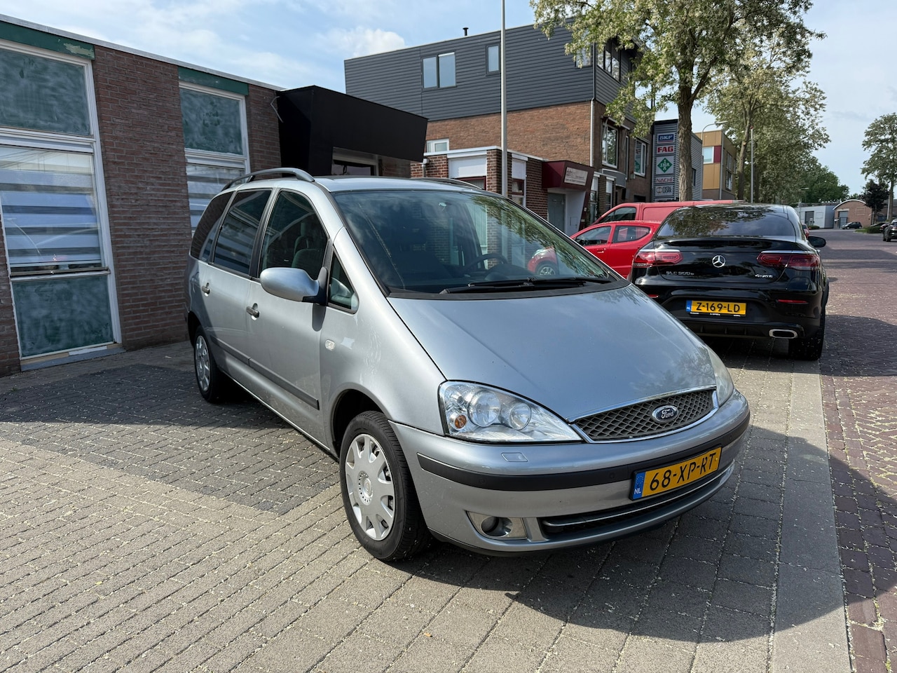 Ford Galaxy - 2.3-16V Trend 7 PERSOONS/AIRCO/MEENEEMPRIJS. - AutoWereld.nl