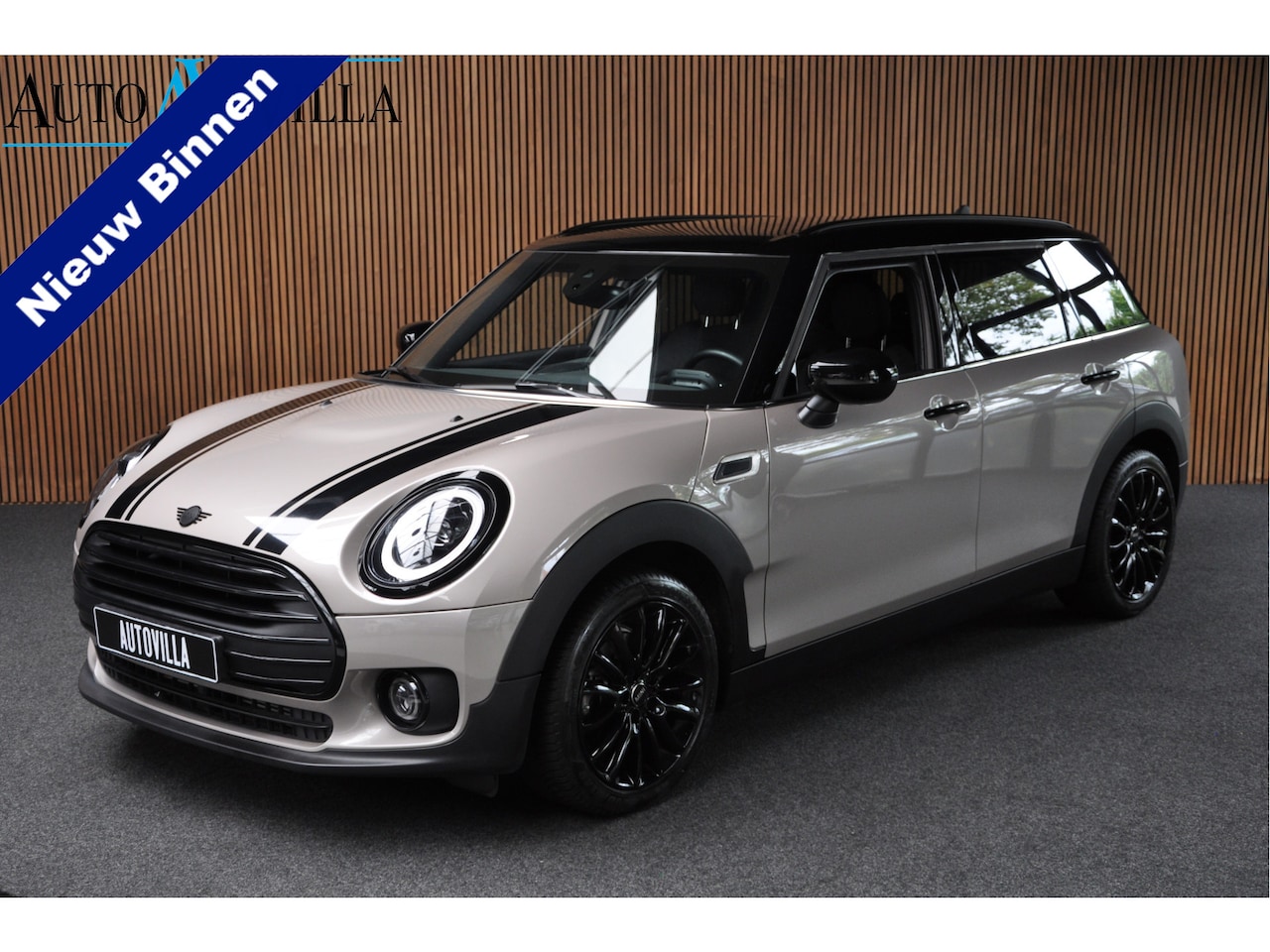 MINI Clubman - Mini 1.5 Cooper Navi Leer Camera PDC Carplay Keyless 17" LM velgen Zwarte binnenhemel Stoe - AutoWereld.nl