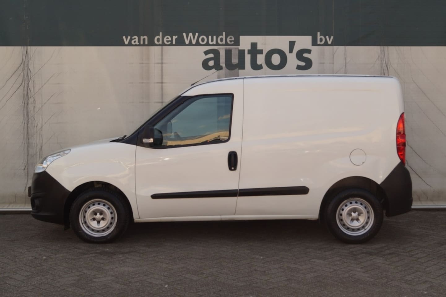 Opel Combo - 1.3 CDTi L1-H1 Edition -AIRCO- - AutoWereld.nl