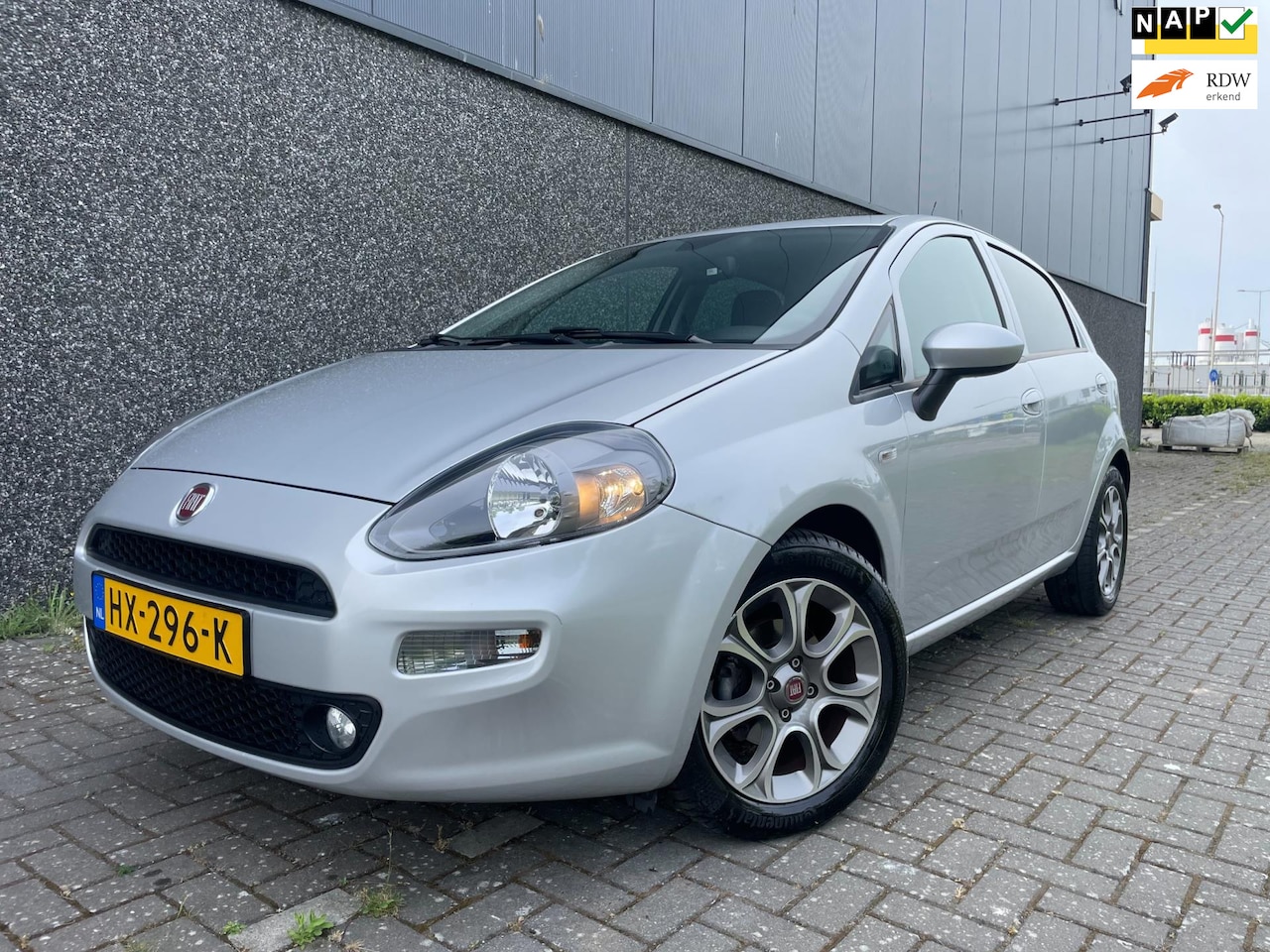 Fiat Punto Evo - 0.9 TwinAir Lounge/Nieuwe APK en beurt/1ste eigenaar! - AutoWereld.nl