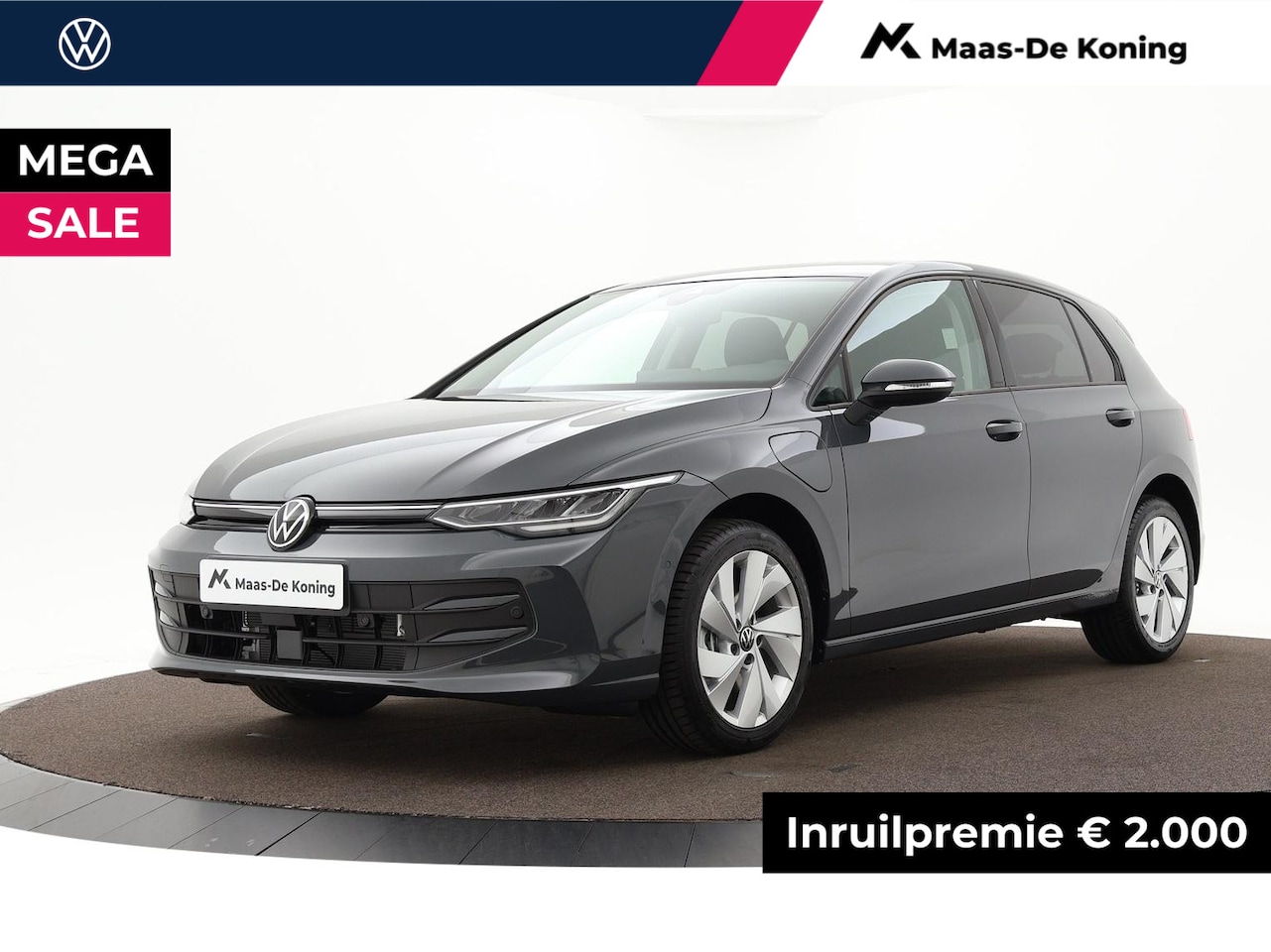 Volkswagen Golf - Life Edition 1.5 eHybrid 204 pk 6 versn. DSG · Trekhaak, elektrisch inklapbaar · Achteruit - AutoWereld.nl