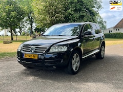 Volkswagen Touareg - 3.2 V6 | Automaat | Leder |