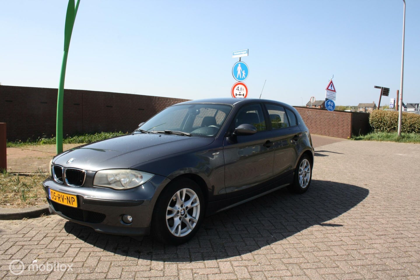 BMW 1-serie - 118i 118i - AutoWereld.nl