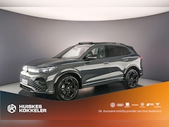 Volkswagen Tiguan - R-Line Edition 1.5 TSI eHybrid 204pk DSG Automaat Trekhaak, Panoramadak, Black style, Adap