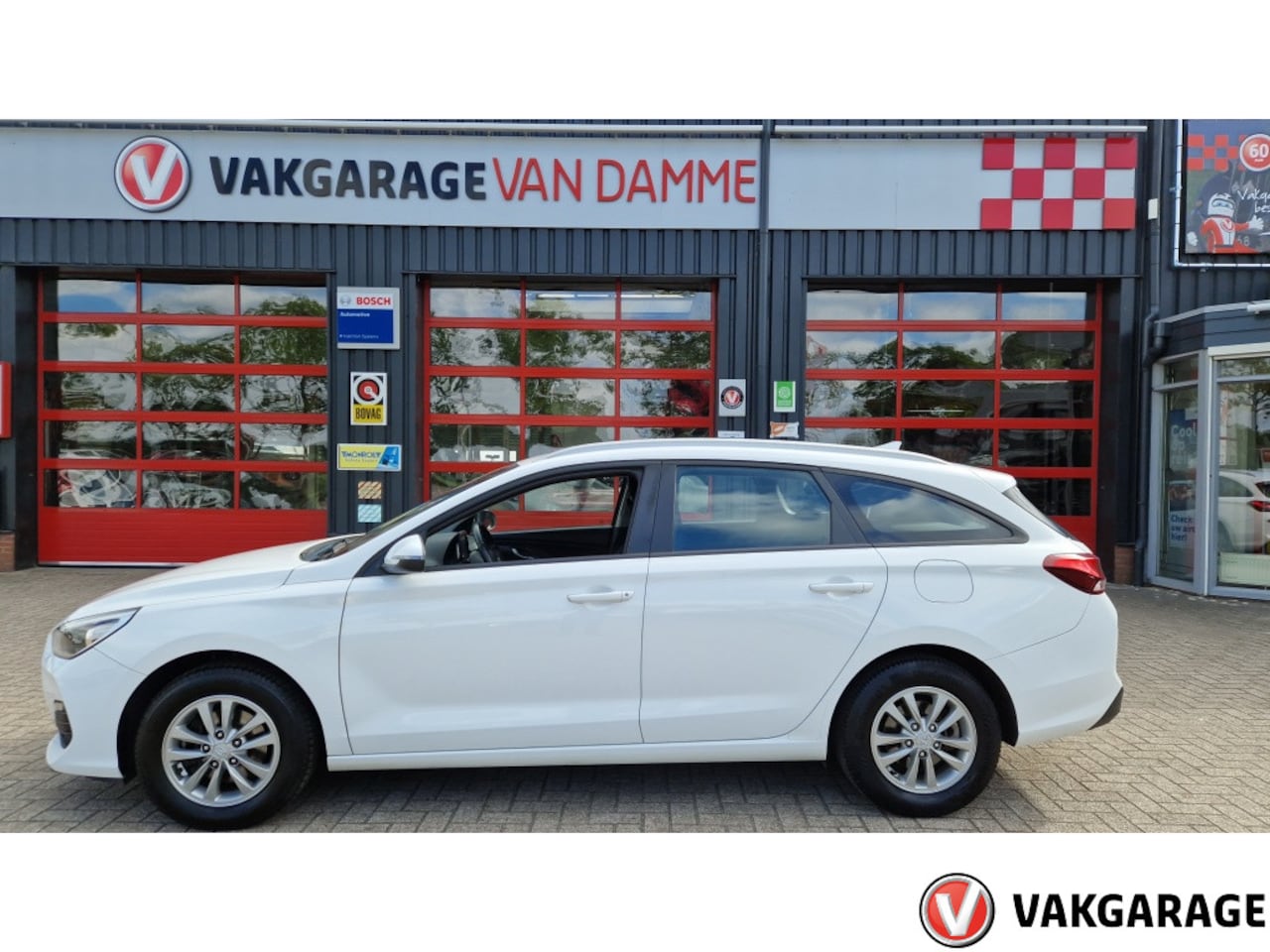 Hyundai i30 Wagon - 1.0 T-GDI Comfort 1.0 T-GDI Comfort - AutoWereld.nl