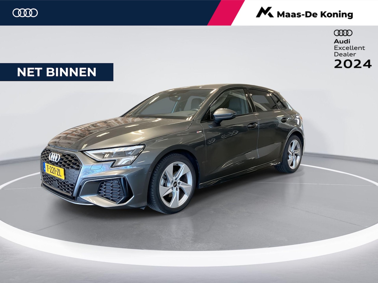 Audi A3 Sportback - 30 TFSI 110pk S-Tronic S Edition · Camera · Zwart Optiek · Stoelverwarming · Parkeerassist - AutoWereld.nl