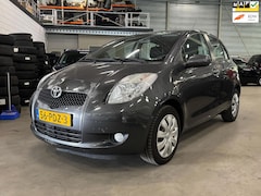 Toyota Yaris - 1.3 VVTi Terra MOTOR TIKT