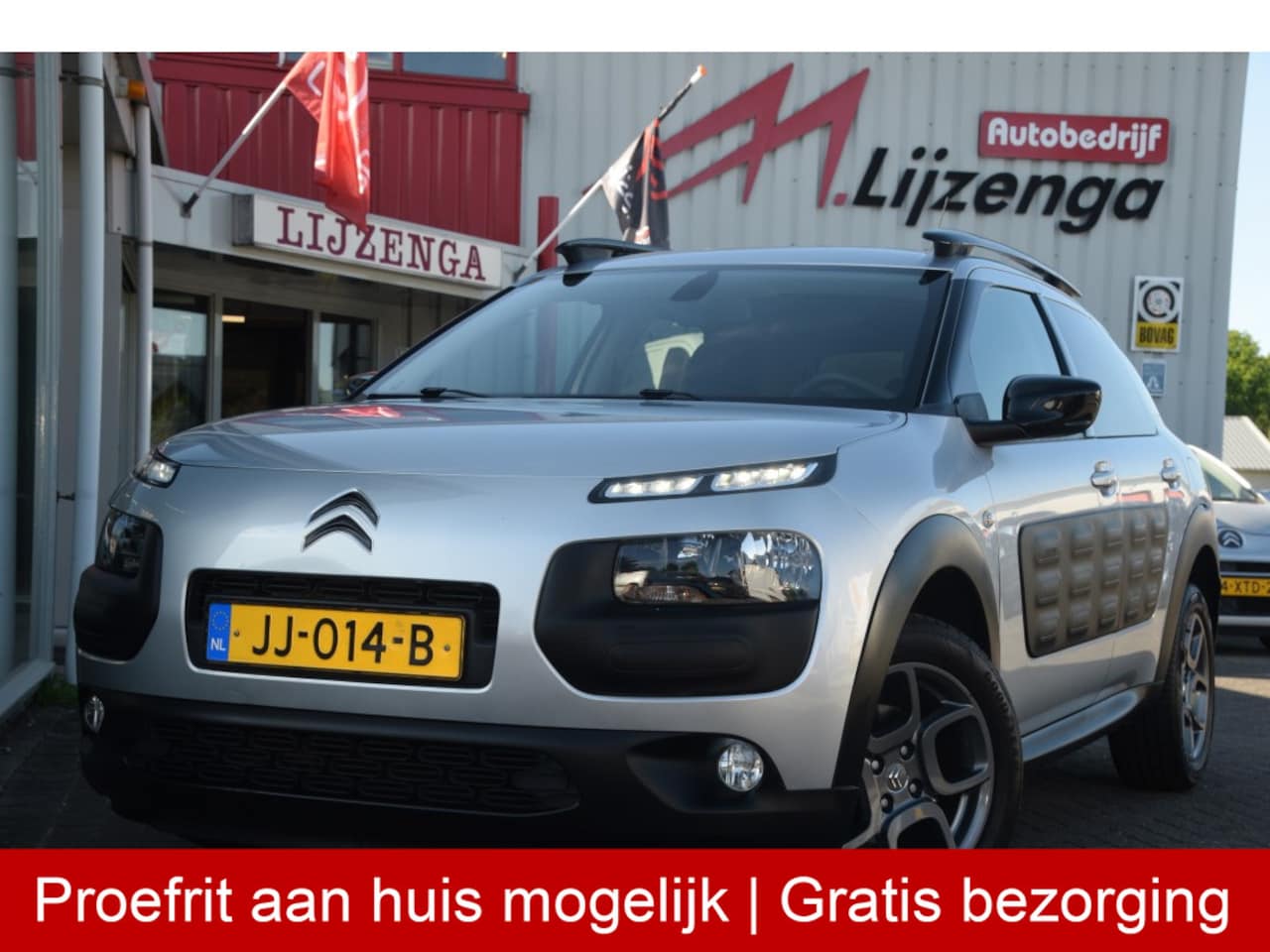 Citroën C4 Cactus - 1.2 PureTech Shine Navi | Pano | Camera | Bluetooth | PDC | Leer - AutoWereld.nl