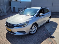 Opel Astra Sports Tourer - 1.6 CDTI 120 Jaar Edition