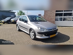 Peugeot 206 - 1.6-16V XS APK 9-5-2026 inruil en Garantie !!!
