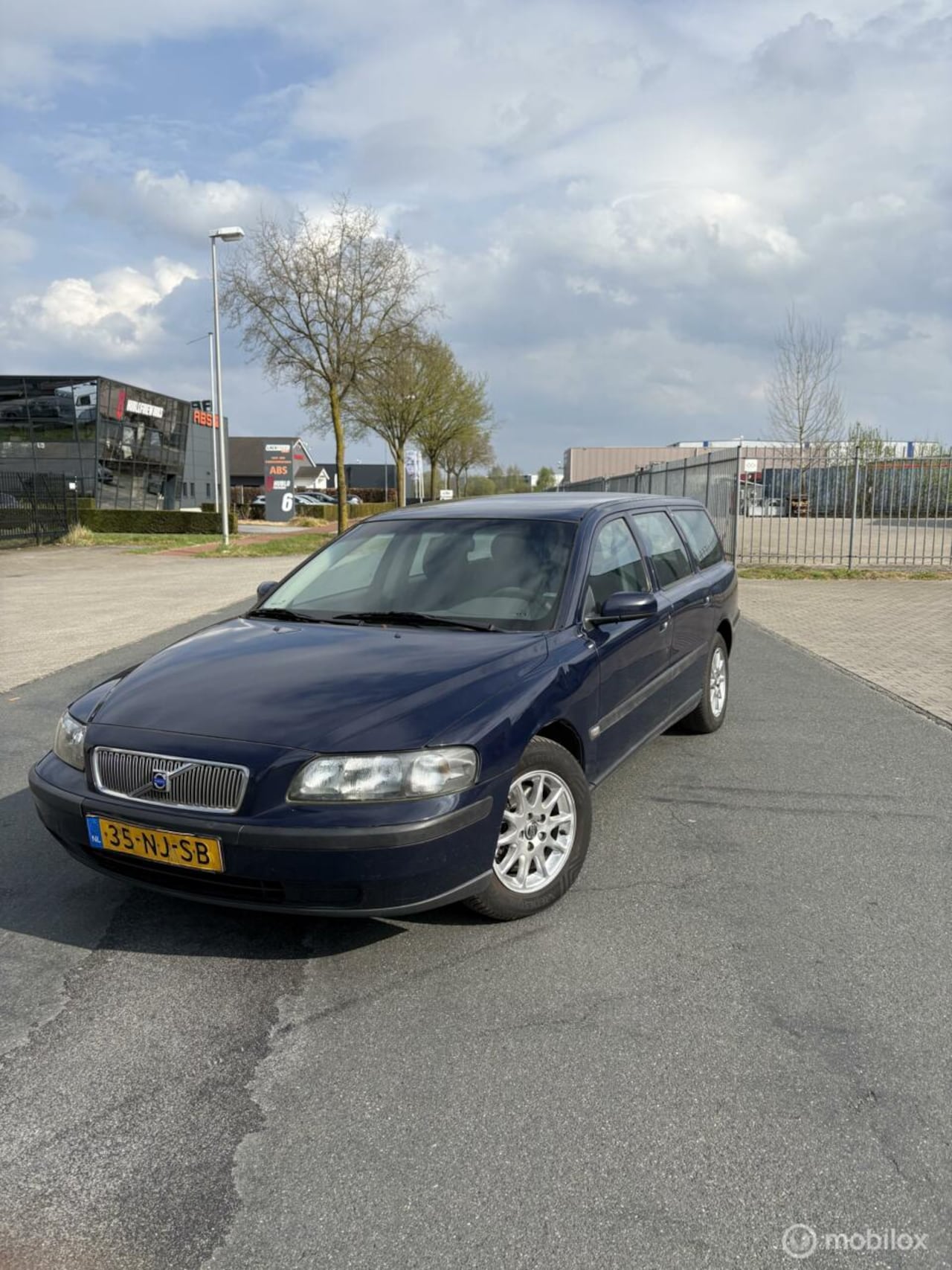 Volvo V70 - Te Koop - AutoWereld.nl