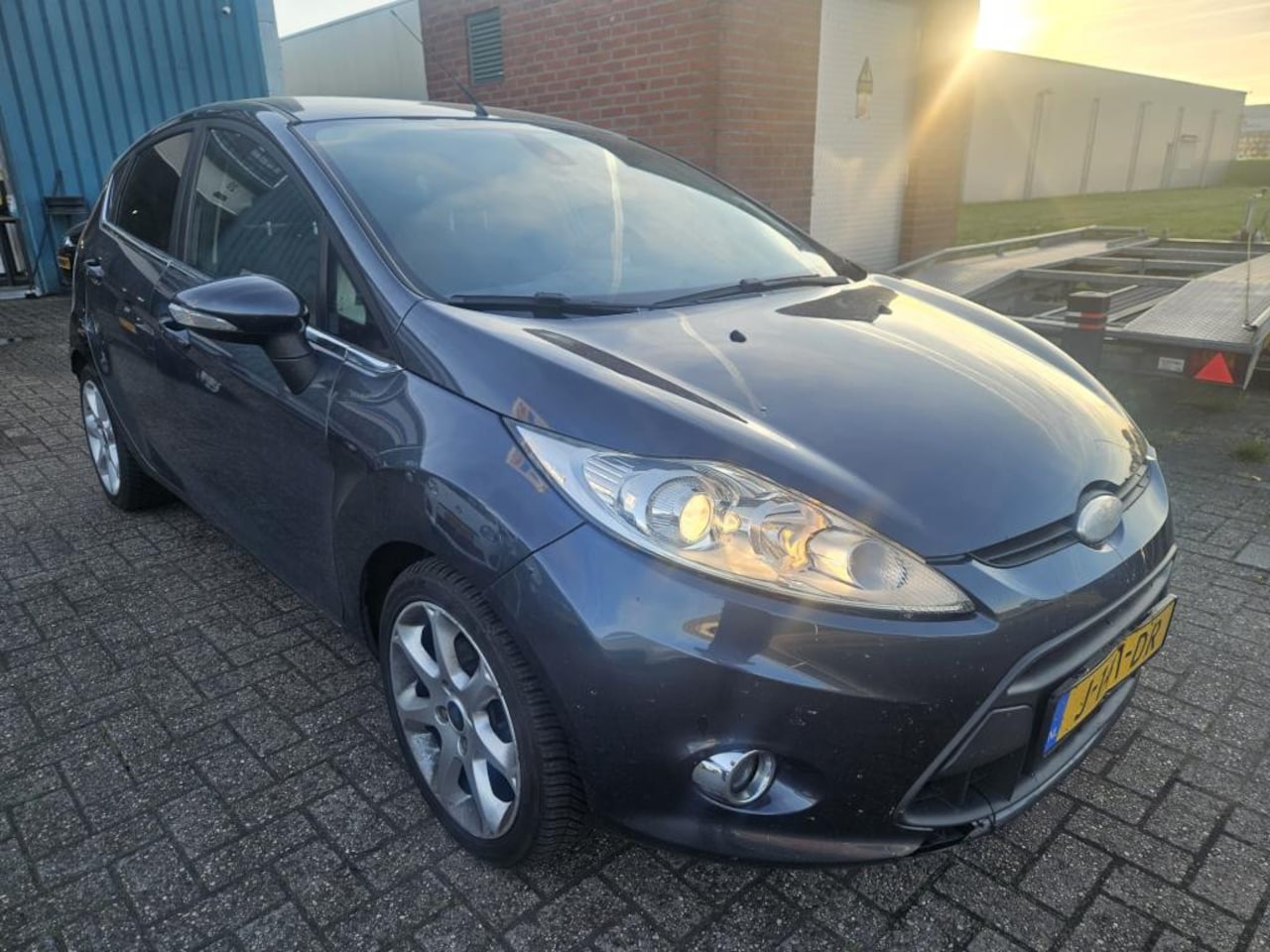 Ford Fiesta - 1.6 Ghia 1.6 Ghia - AutoWereld.nl