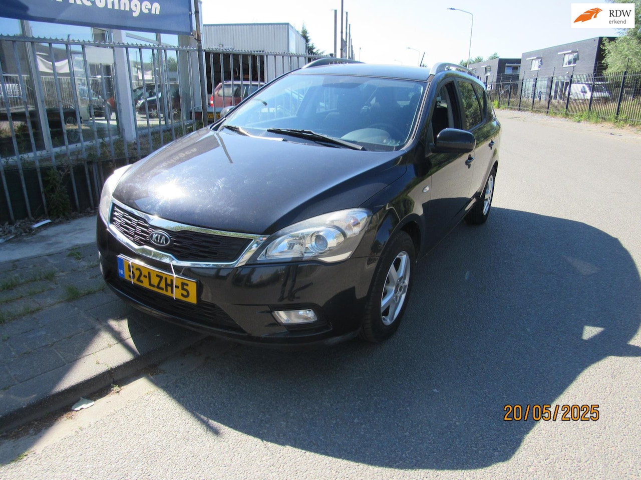 Kia Cee'd - 1.4 CVVT Seven Business 1.4 CVVT Seven Business - AutoWereld.nl