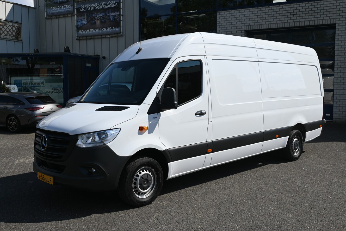 Mercedes-Benz Sprinter - 315 CDI L3H2 MBUX navigatie met 360 graden camera, Geveerde stoel, Etc. - AutoWereld.nl