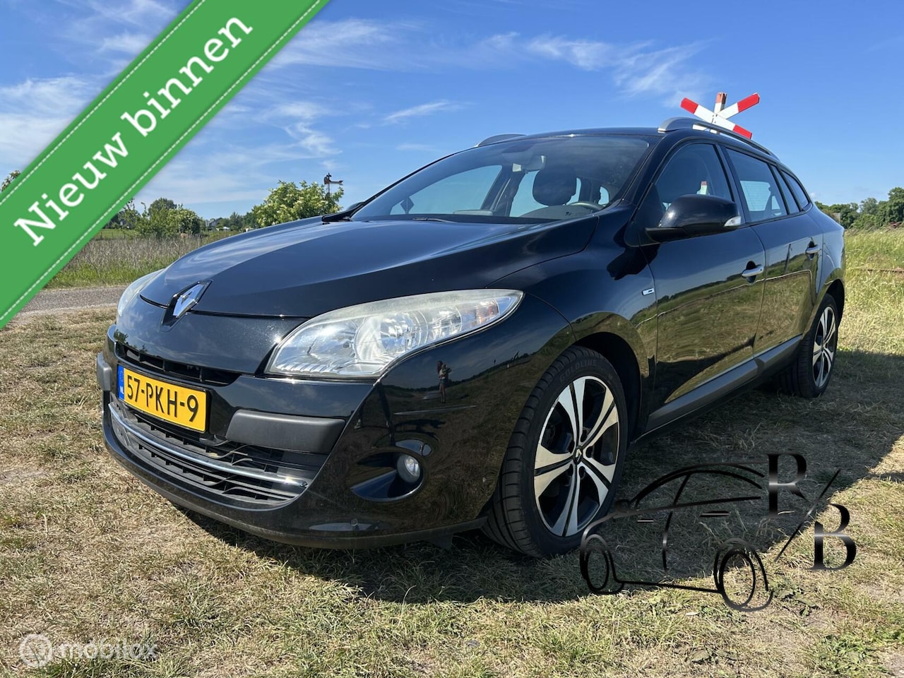 Renault Mégane Estate - 1.4 TCe Bose NAVI AIRCO CRUISE PARK SENS - AutoWereld.nl