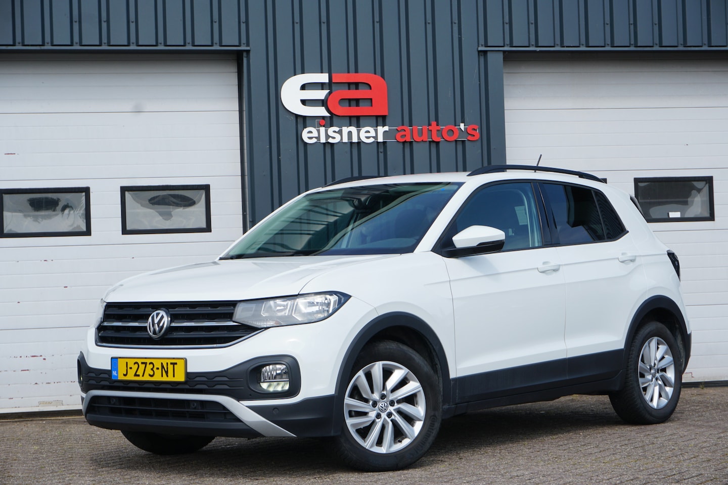 Volkswagen T-Cross - 1.0 TSI Automaat Life | TREKHAAK | CAMERA | ADAPT. CRUISE | ECC | - AutoWereld.nl