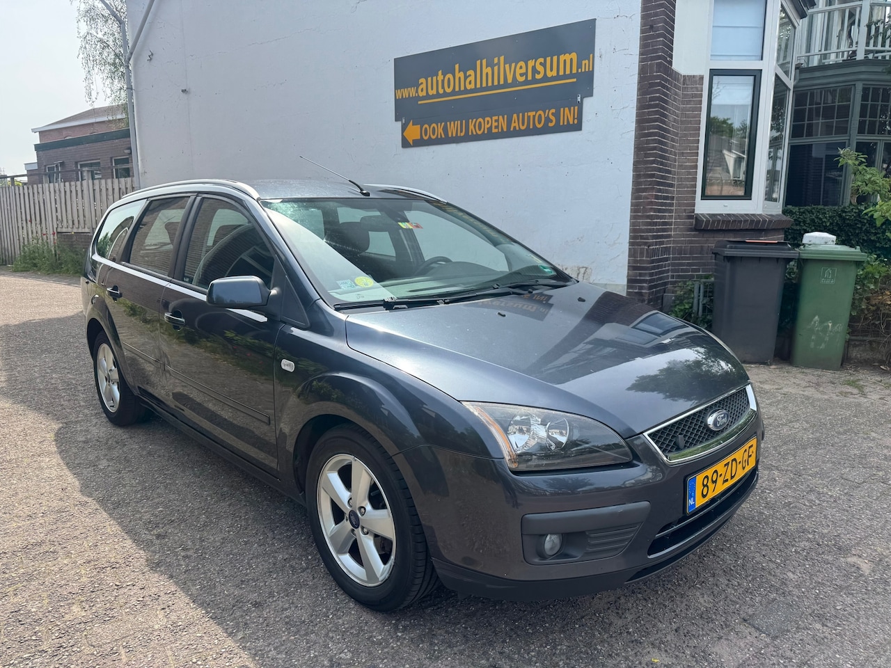 Ford Focus Wagon - 1.8-16V Ambiente FlexiFuel 1.8-16V Ambiente Flexifuel - AutoWereld.nl