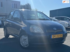 Toyota Yaris - 1.3-16V VVT-i Sol/5DRS/AIRCO/