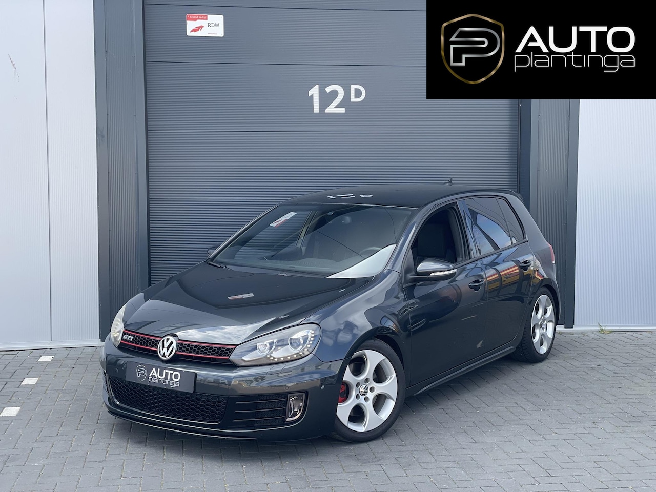 Volkswagen Golf - 2.0 GTI | 210PK | AUTOMAAT | DSG | Navigatie | Stoelverwarming | Climate Control | Parkeer - AutoWereld.nl