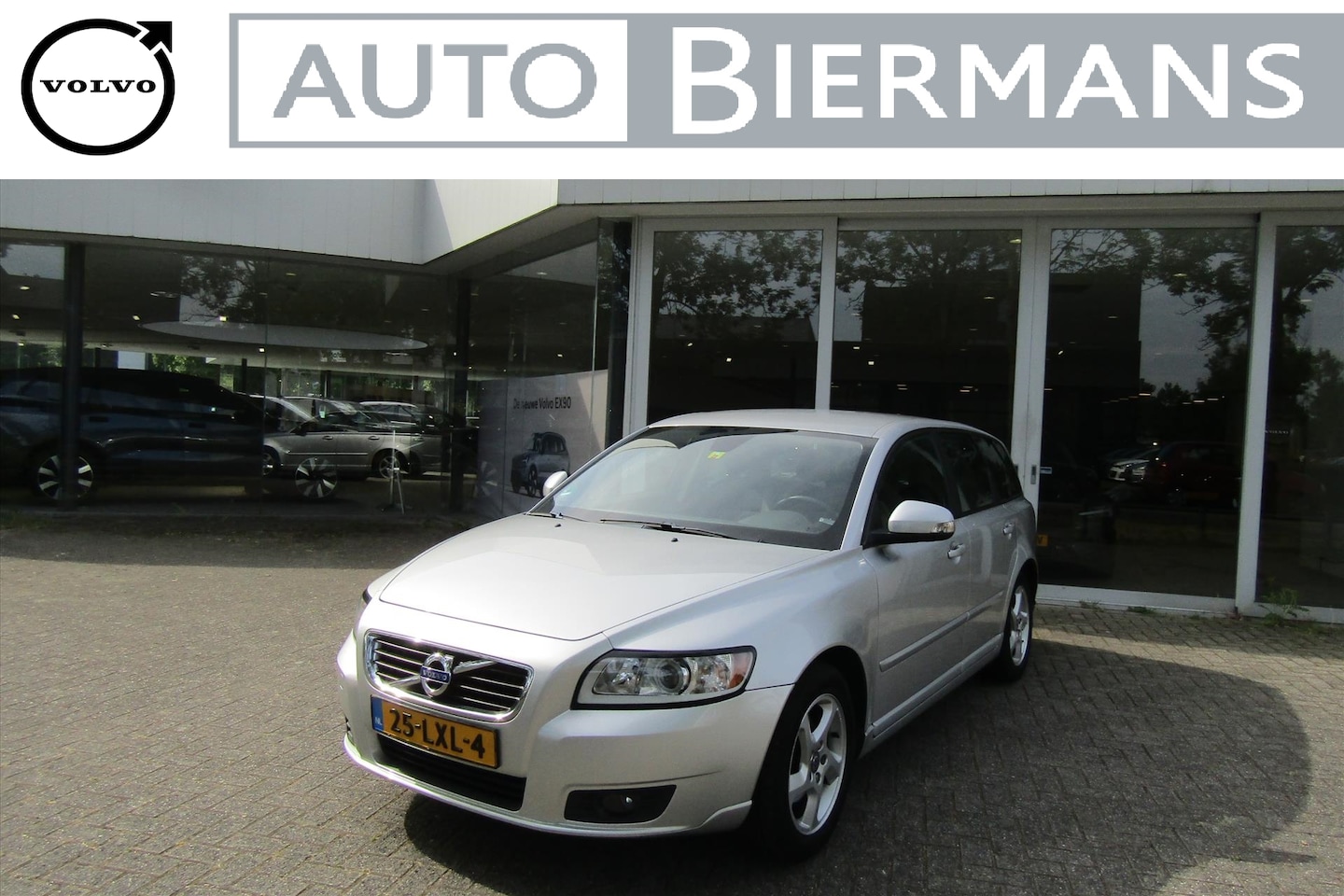 Volvo V50 - 2.0 SPORT | 16-INCH LMV | TREKHAAK | - AutoWereld.nl