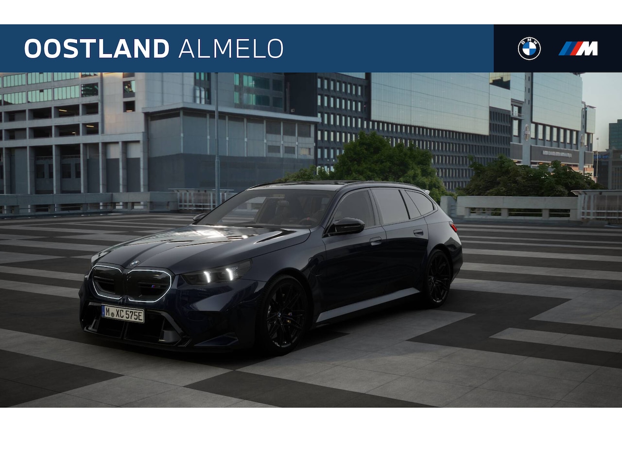 BMW 5-serie Touring - M5 Automaat / M Drive Professional / Panoramadak / Trekhaak / M Carbon-keramische remmen / - AutoWereld.nl