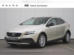 Volvo V40 Cross Country - T3 Polar+ Luxury Premium audio by Harman Kardon | Panoramisch schuif/-kanteldak | Park Ass