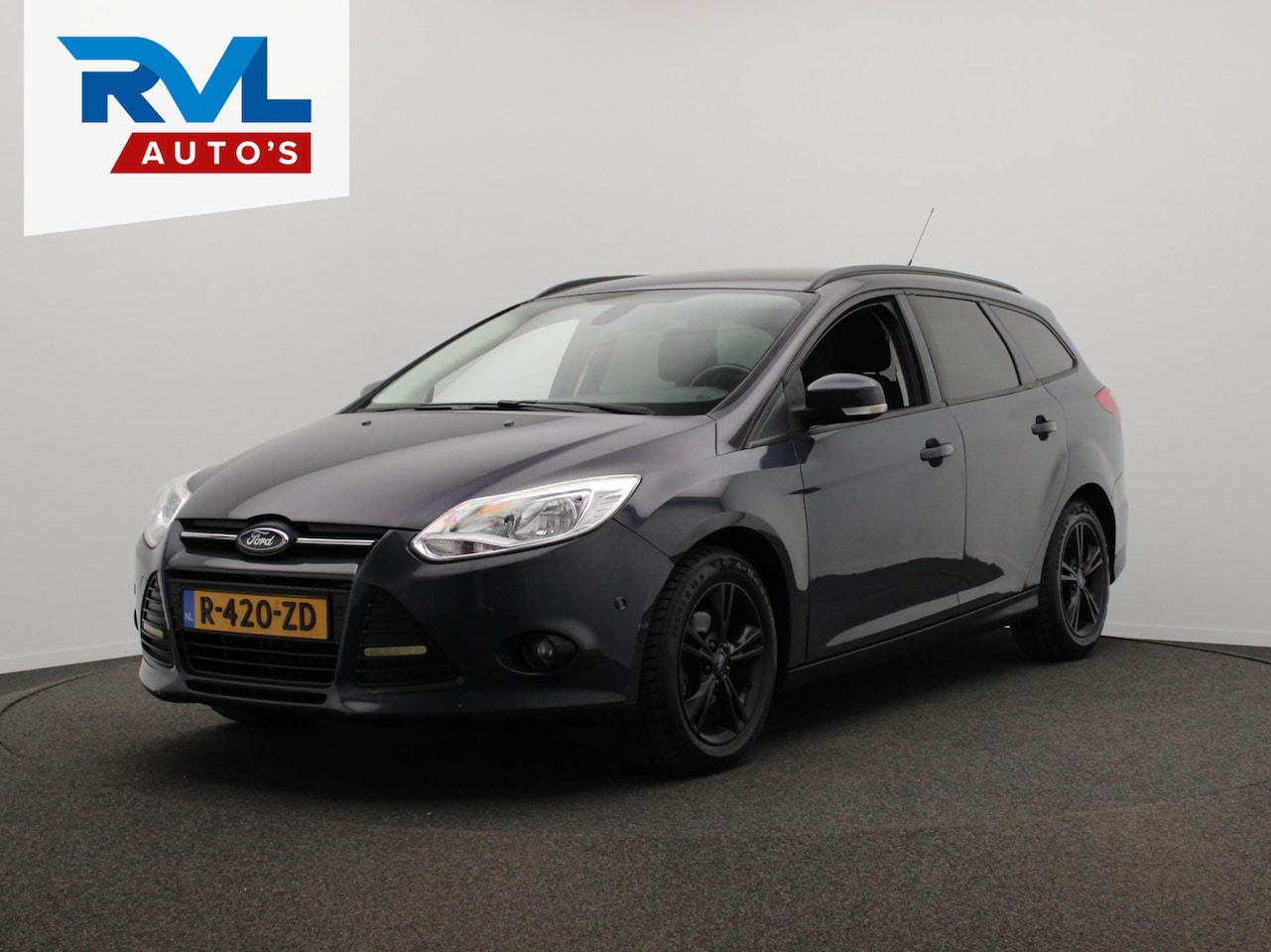 Ford Focus Wagon - 1.0 EcoBoost Motor tikt - AutoWereld.nl