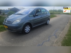Citroën Xsara Picasso - 1.8i-16V Différence NWE. APK:06.2026