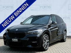 BMW X1 - xDrive25e High Executive HEAD - UP | STOELVERW | SFEERVERLICHTING | ELEKTRISCHE KLEP |