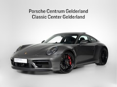 Porsche 911 - Carrera GTS