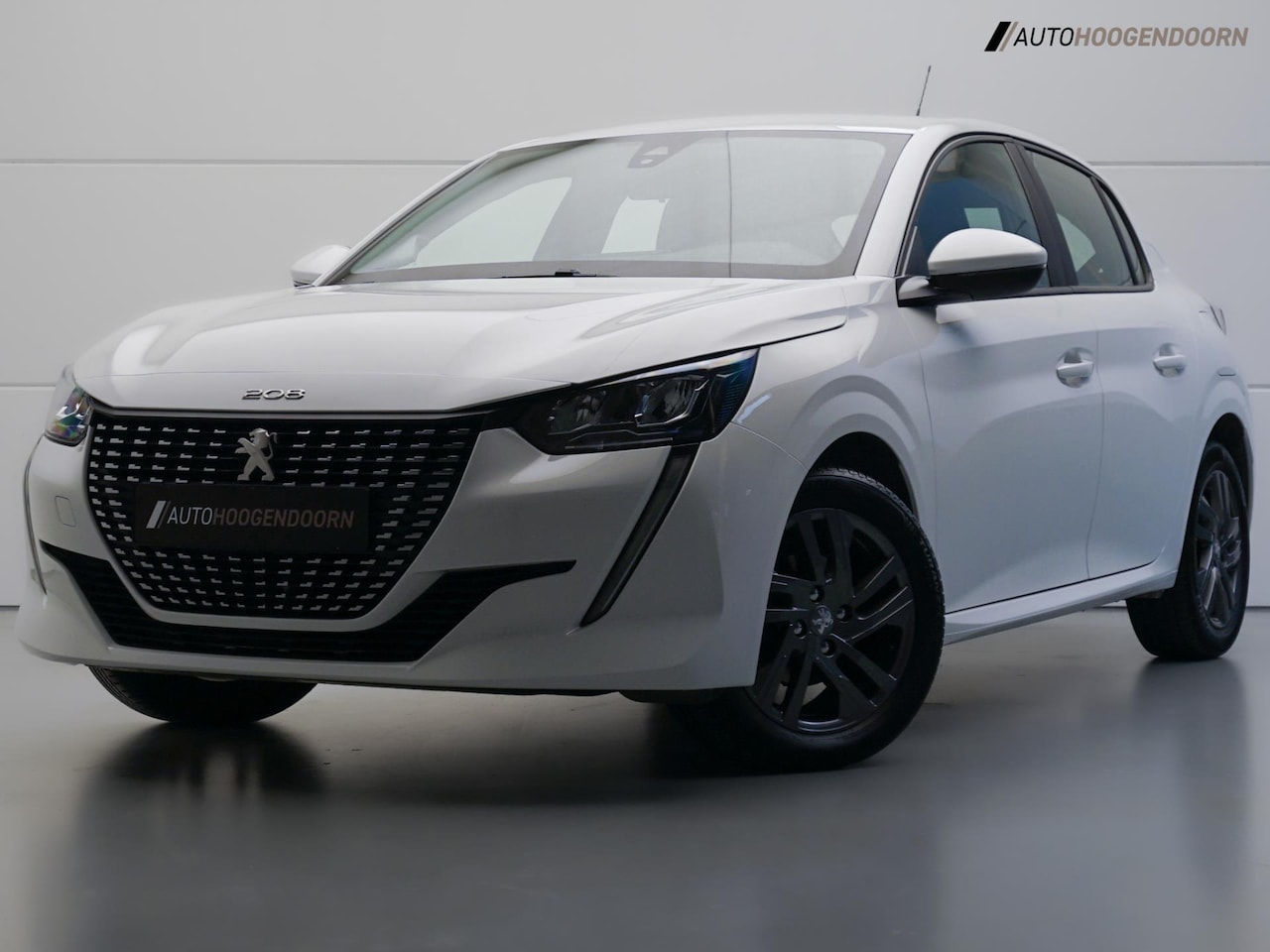 Peugeot 208 - 1.2 PureTech Allure Pack (APPLE CARPLAY,LED VERLICHTING,PARKEERSENSOREN,SPORTSTOELEN,CRUIS - AutoWereld.nl