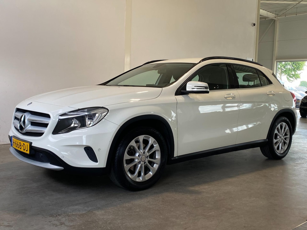 Mercedes-Benz GLA-Klasse - 200 156PK Trekhaak - AutoWereld.nl