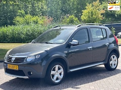 Dacia Sandero Stepway - 1.6 Stepway/AIRCO/ELEC RAMEN VOOR/TREKHAAK