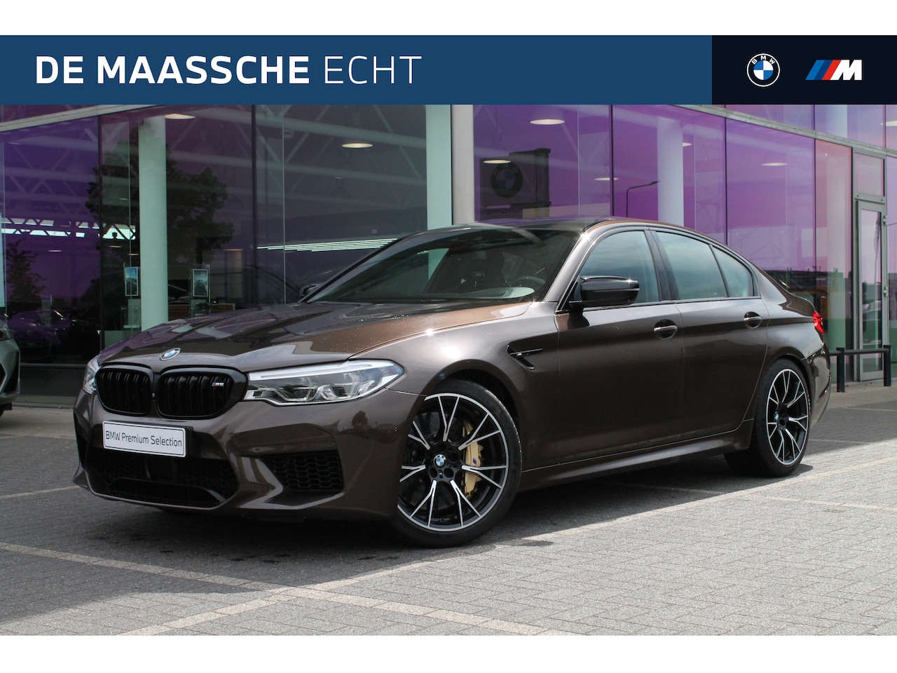 BMW M5 - 5 Serie Competition Automaat / M Carbon-keramisch remmen / Bowers & Wilkins / M Multifunct - AutoWereld.nl