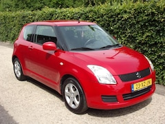 Suzuki Swift - 1.3 Cool NWE APK AIRCO TREKHAAK