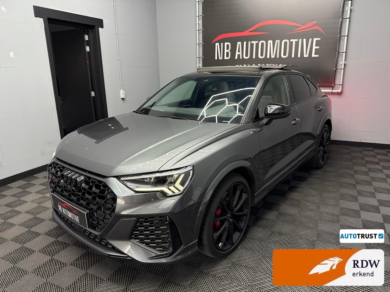 Audi RSQ3 Sportback - Pano RS-Seats Dynamic 360 B&O ACC V-Max - AutoWereld.nl