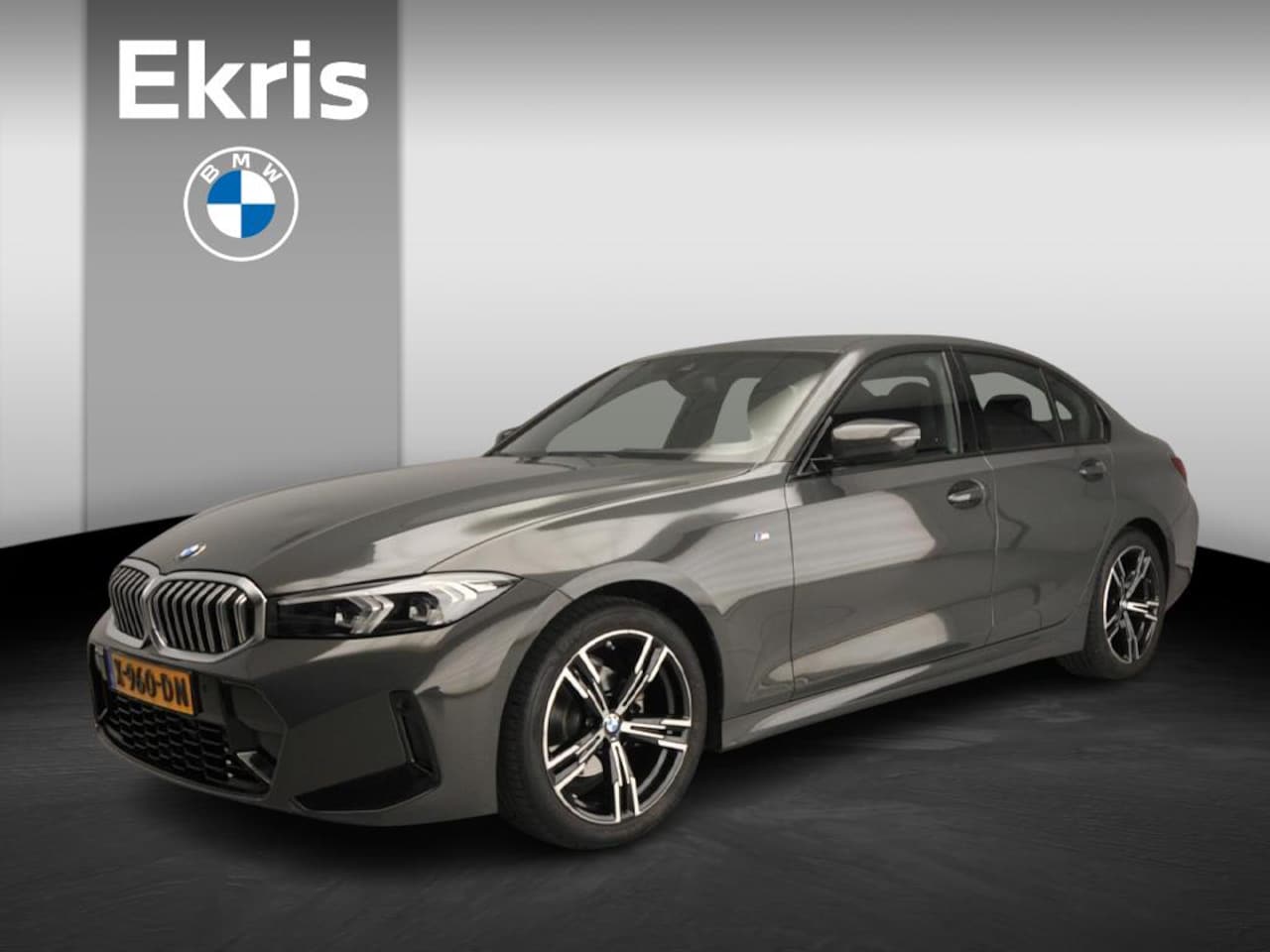 BMW 3-serie - Sedan 318i | M-Sportpakket | LED | Navigatie | Sportstoelen | Clima | PDC | DAB | Alu 18 i - AutoWereld.nl