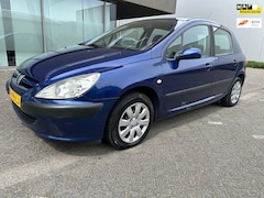 Peugeot 307 - 1.4 XS CLIMAT BJ 5-2004 APK 6-2026