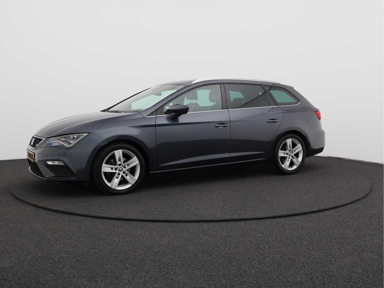 Seat Leon ST - 1.5 TSI FR Ultimate Edition/ compleet! - AutoWereld.nl