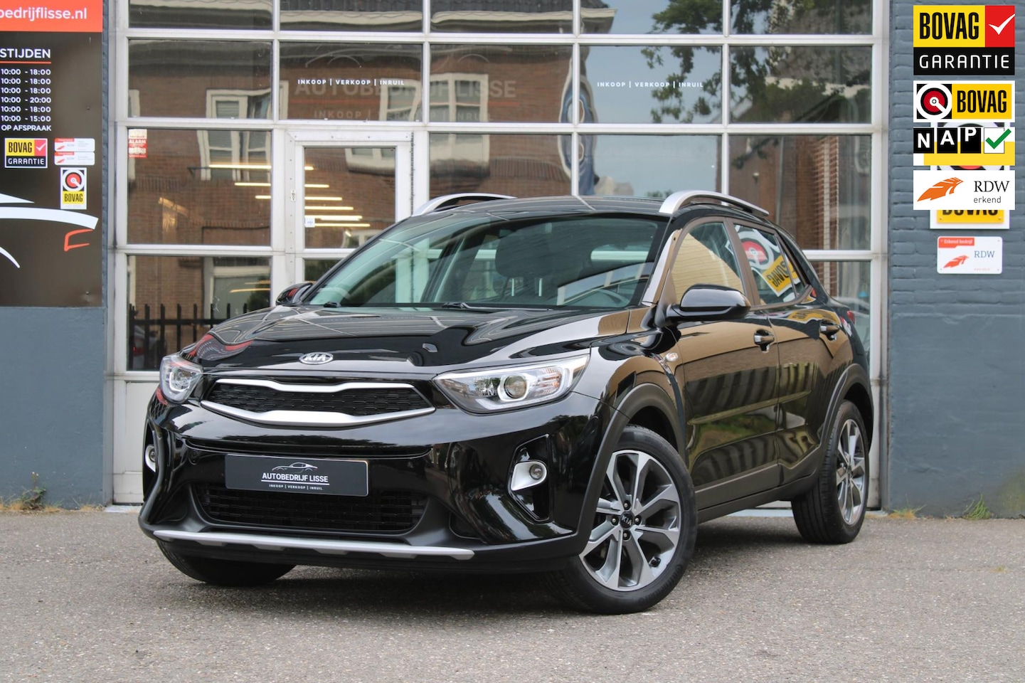 Kia Stonic - 1.0 T-GDi DynamicLine Airco Navi Camera Carplay Nap - AutoWereld.nl