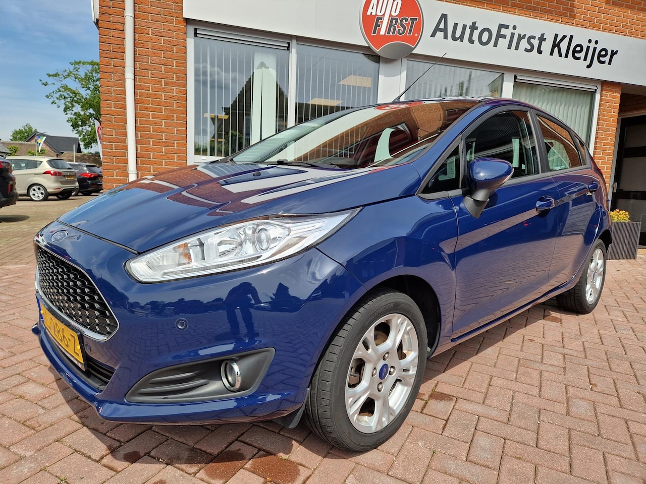 Ford Fiesta - 1.0 59KW/80PK 5D Style Ultimate - AutoWereld.nl
